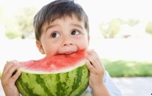 大热天不用出门吃瓜在家也能吃瓜,尽享清凉瓜果盛宴