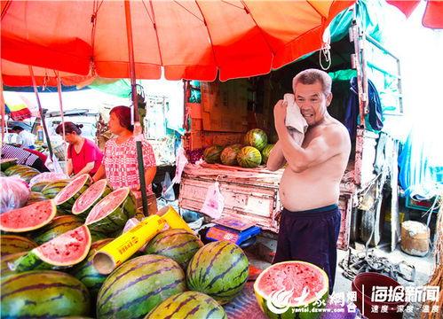 吃瓜摊摊主,揭秘吃瓜摊摊主的日常传奇