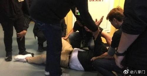 醉酒男子吃瓜,现场一片狼藉