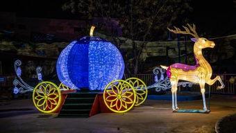 灯光变装吃瓜,吃瓜群众变装狂欢