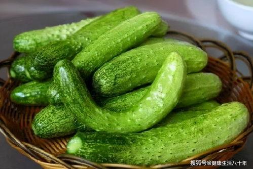 田小雨吃瓜,揭秘娱乐圈背后的秘密