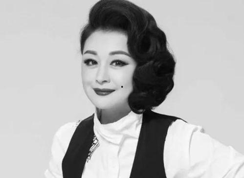 于月仙吃大白瓜,美味瞬间引爆味蕾