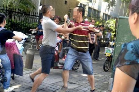 吃瓜打架女,吃瓜打架女生，揭秘校园暴力背后的真相