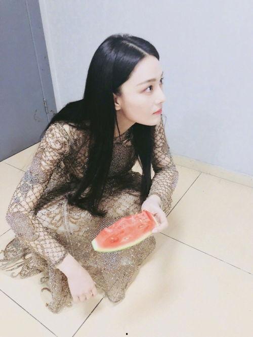 江妍吃瓜,揭秘娱乐圈幕后故事