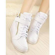 白靴子吃瓜  第2张