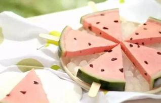 女子微信吃瓜,揭秘网络八卦背后的真相