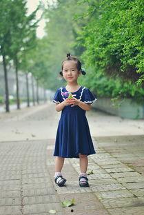 东北吃瓜小妞,揭秘东北美食背后的故事